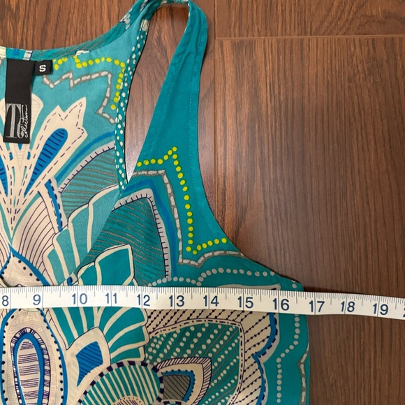 100% Silk Kaleidoscope Print Racerback Top by Tt Collection - Picture 10 of 10